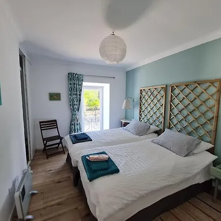 Casinha De Santo Antonio Vakantiehuis *